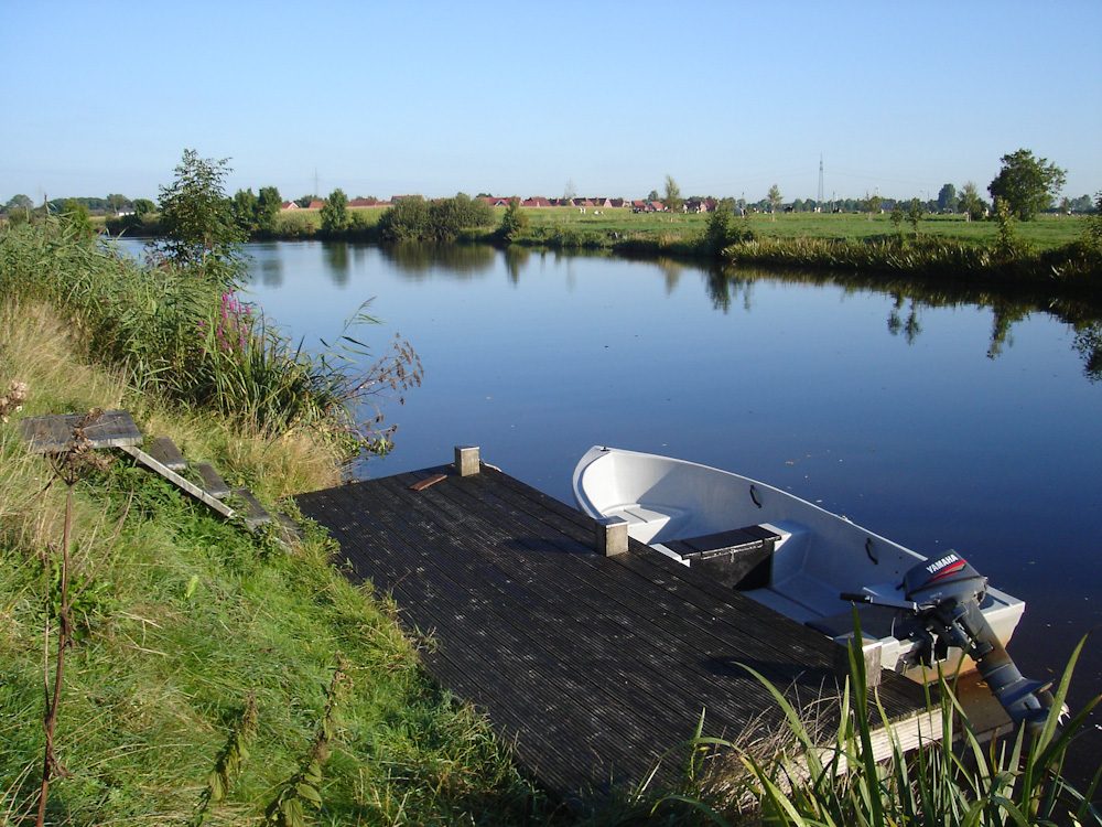 Mit dem Boot direkt vom Steg